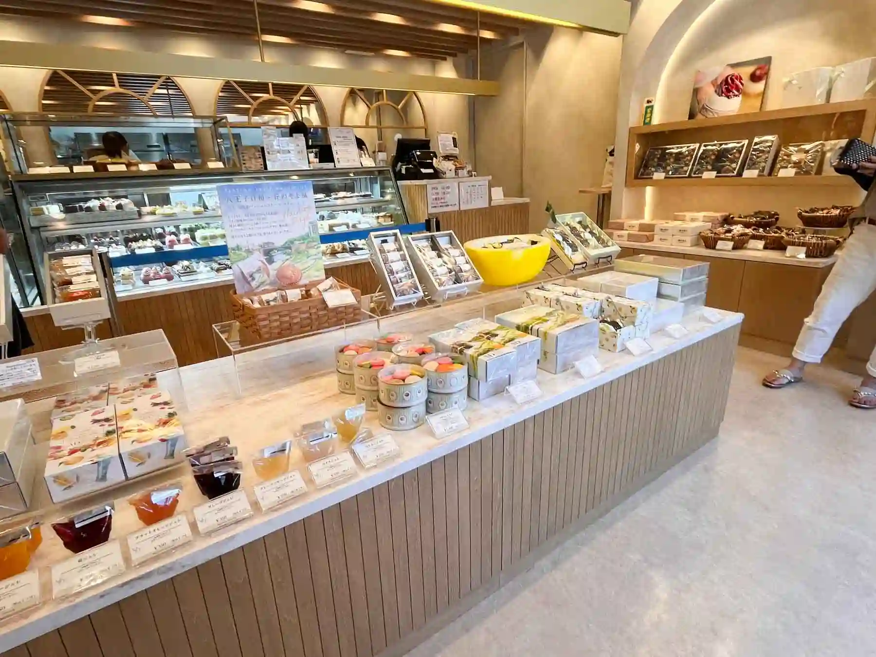 パティスリーメゾンドゥースの店内